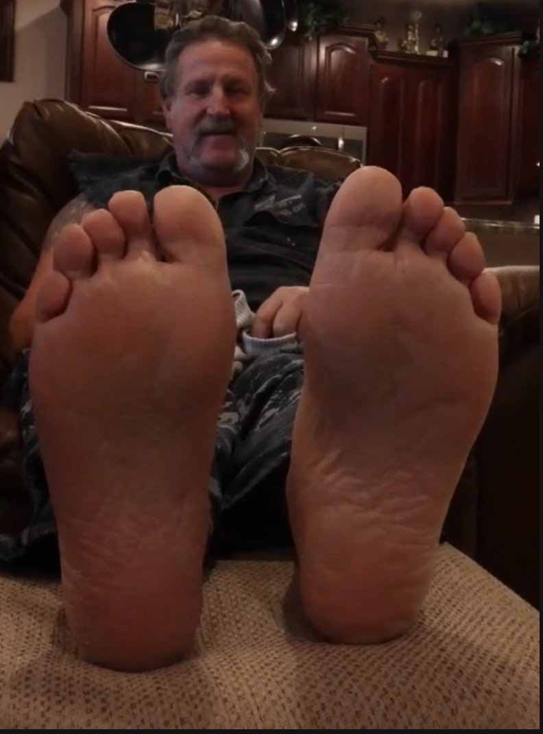 Look these Size 11 hunk feet