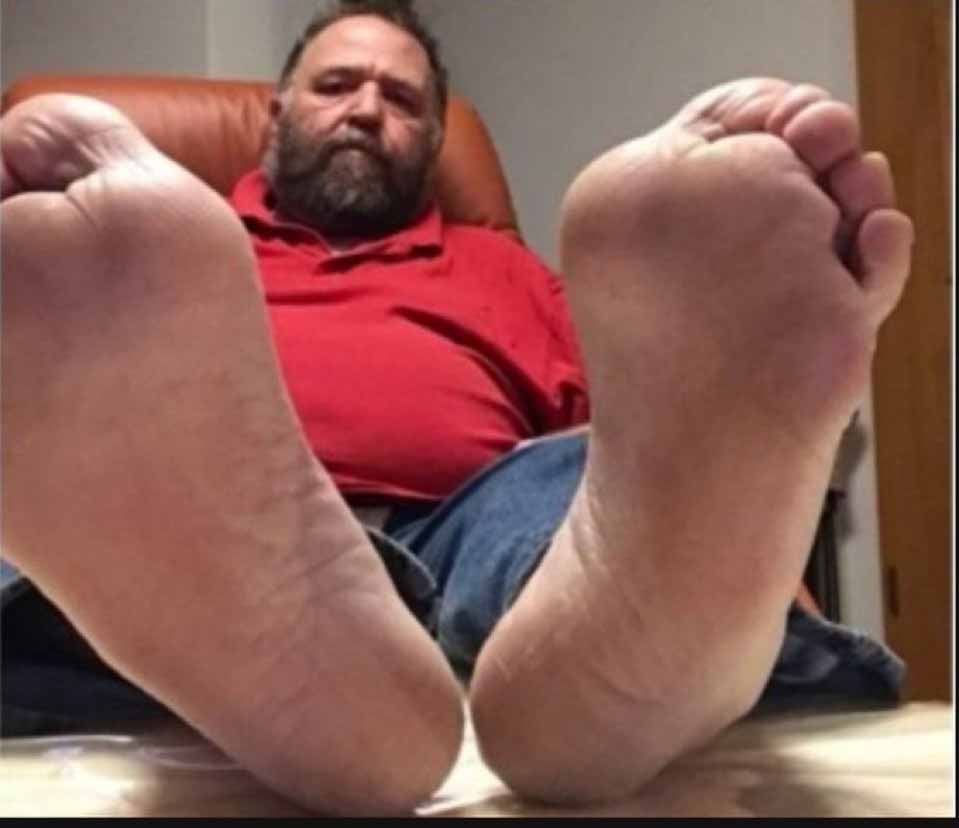 Incredible stinky alpha male soles