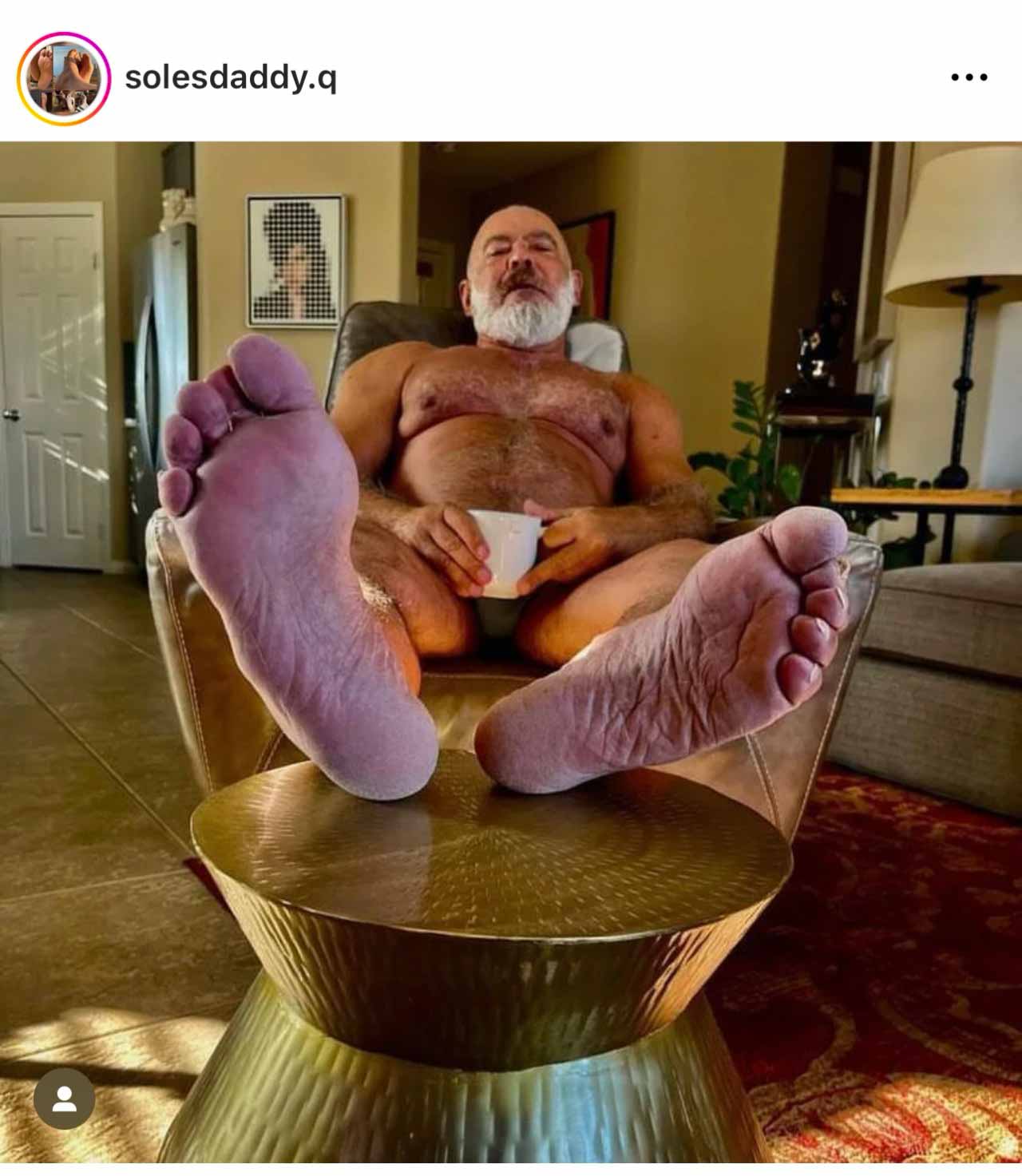 Worship beefy grampa feet soles