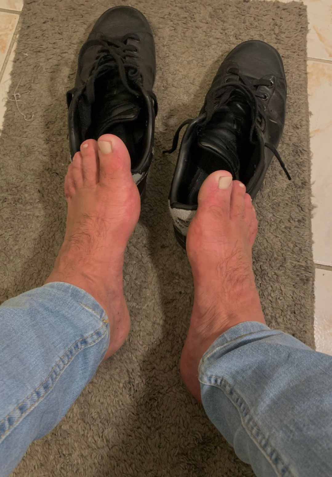 Enjoy this meaty chub toes