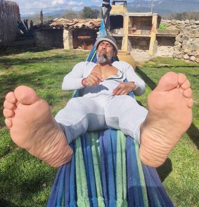 Look these dirty old men foot